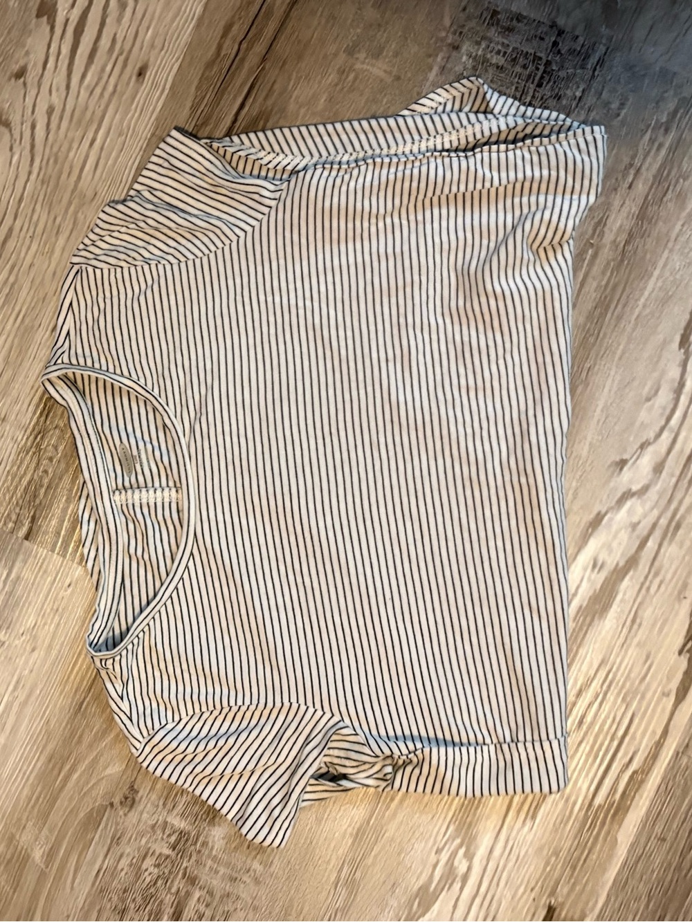 Old Navy White and Navy Striped Women's Tee